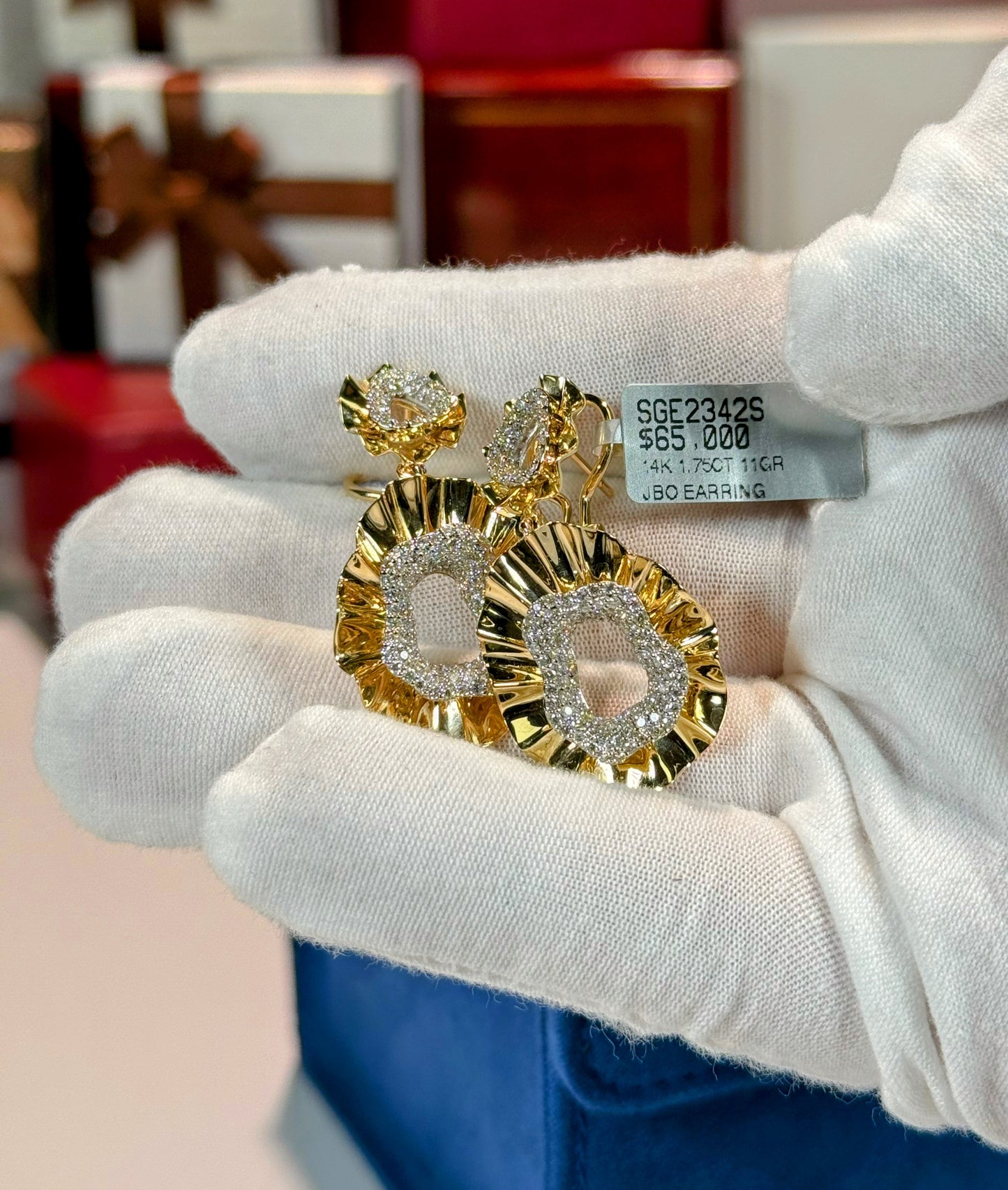 Coral Design 14k Yellow Gold Diamond Earrings