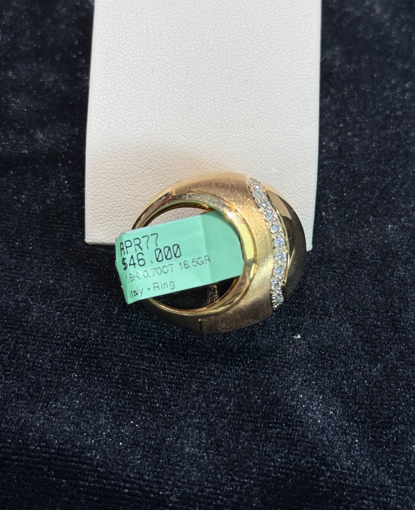 Shiny and Matte Finish 14k Yellow Gold Diamond Ring