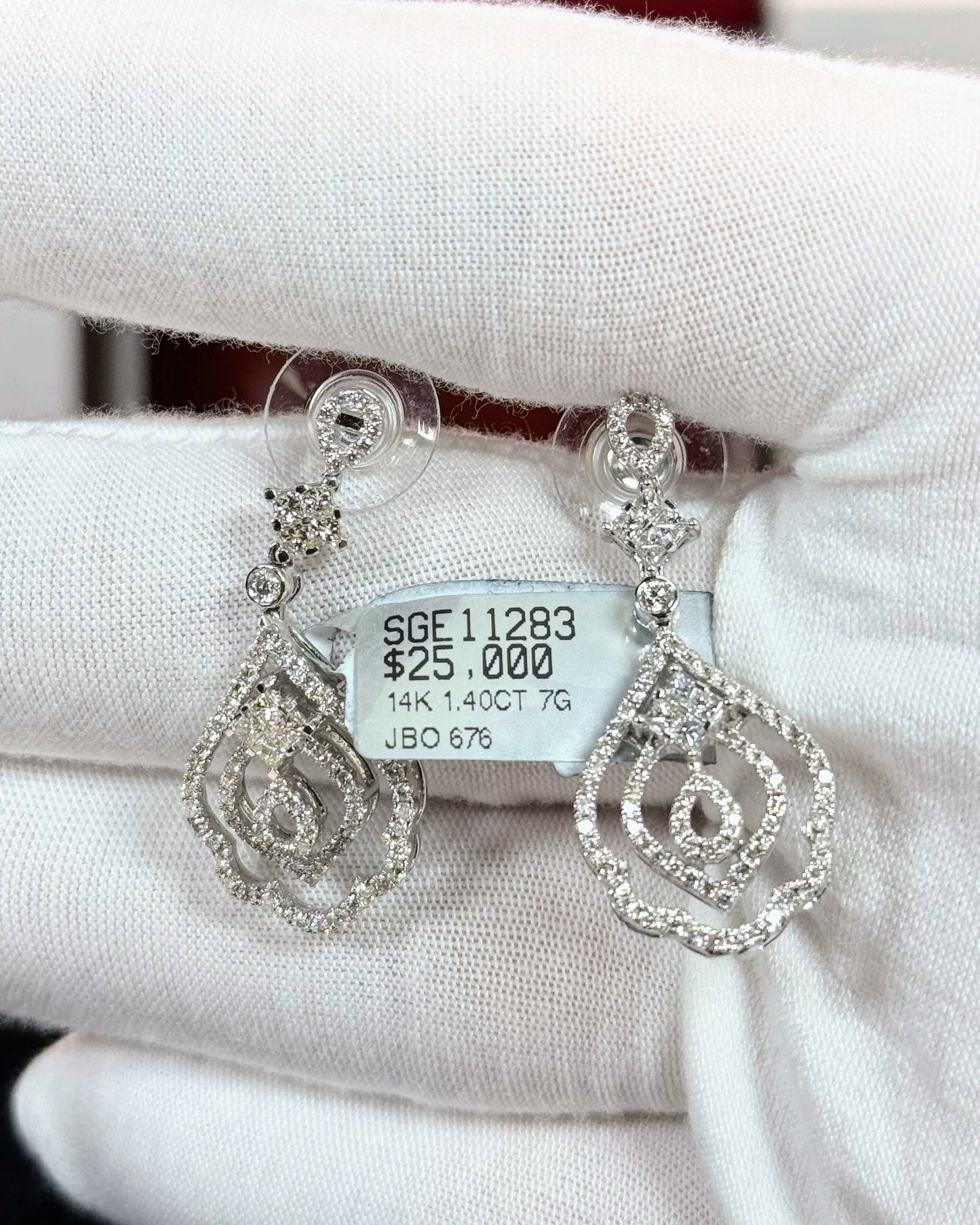 14k White Gold Diamond Earrings