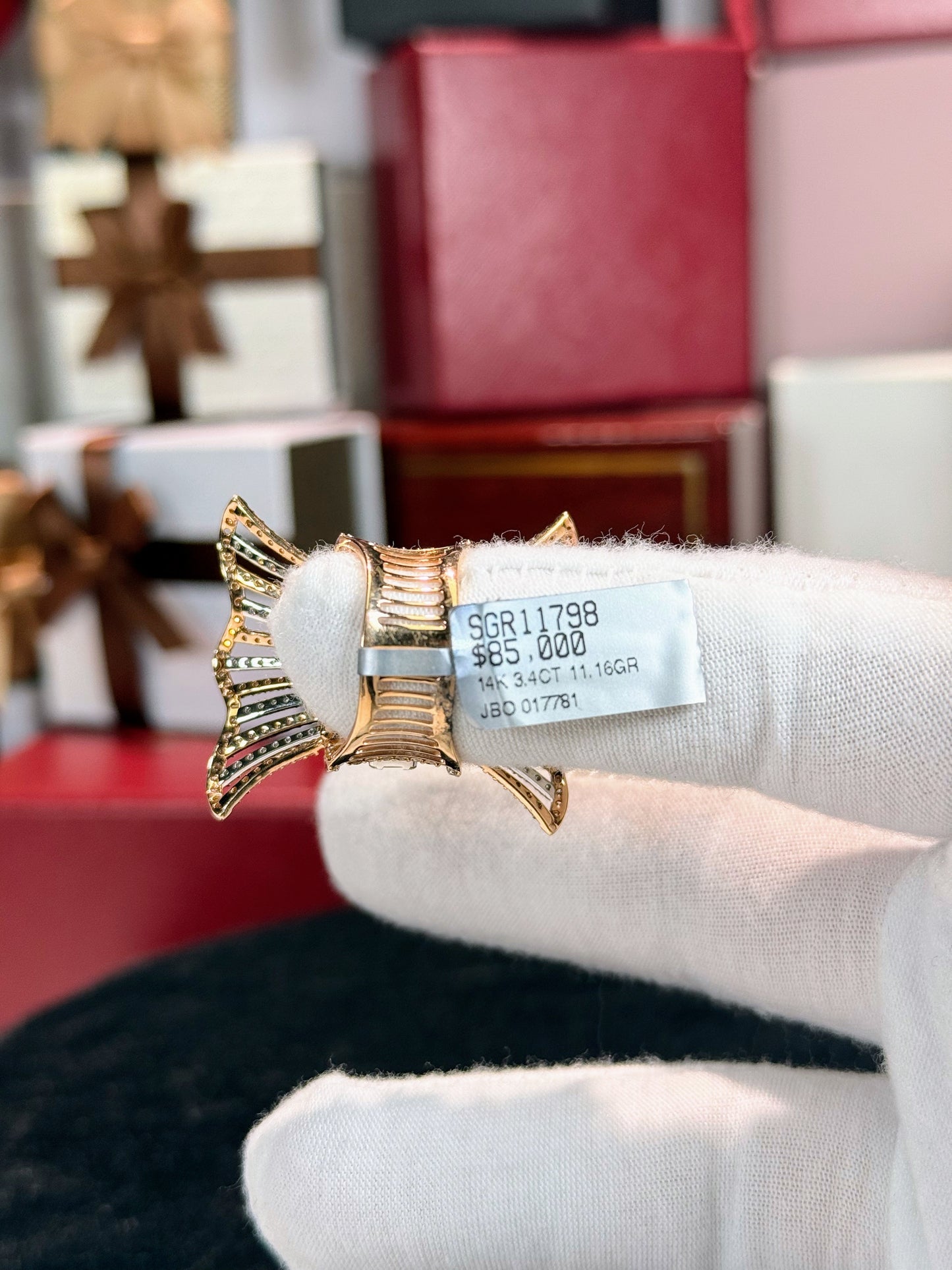 Ribbon Design 14k Rose Gold Diamond Ring