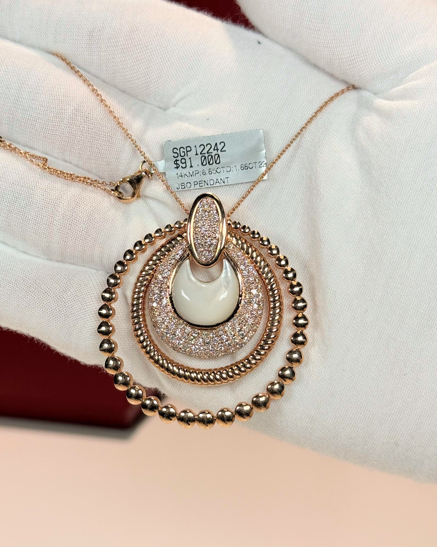 Assorted Rings Design 14k Rose Gold MoP and Diamond Pendant Necklace