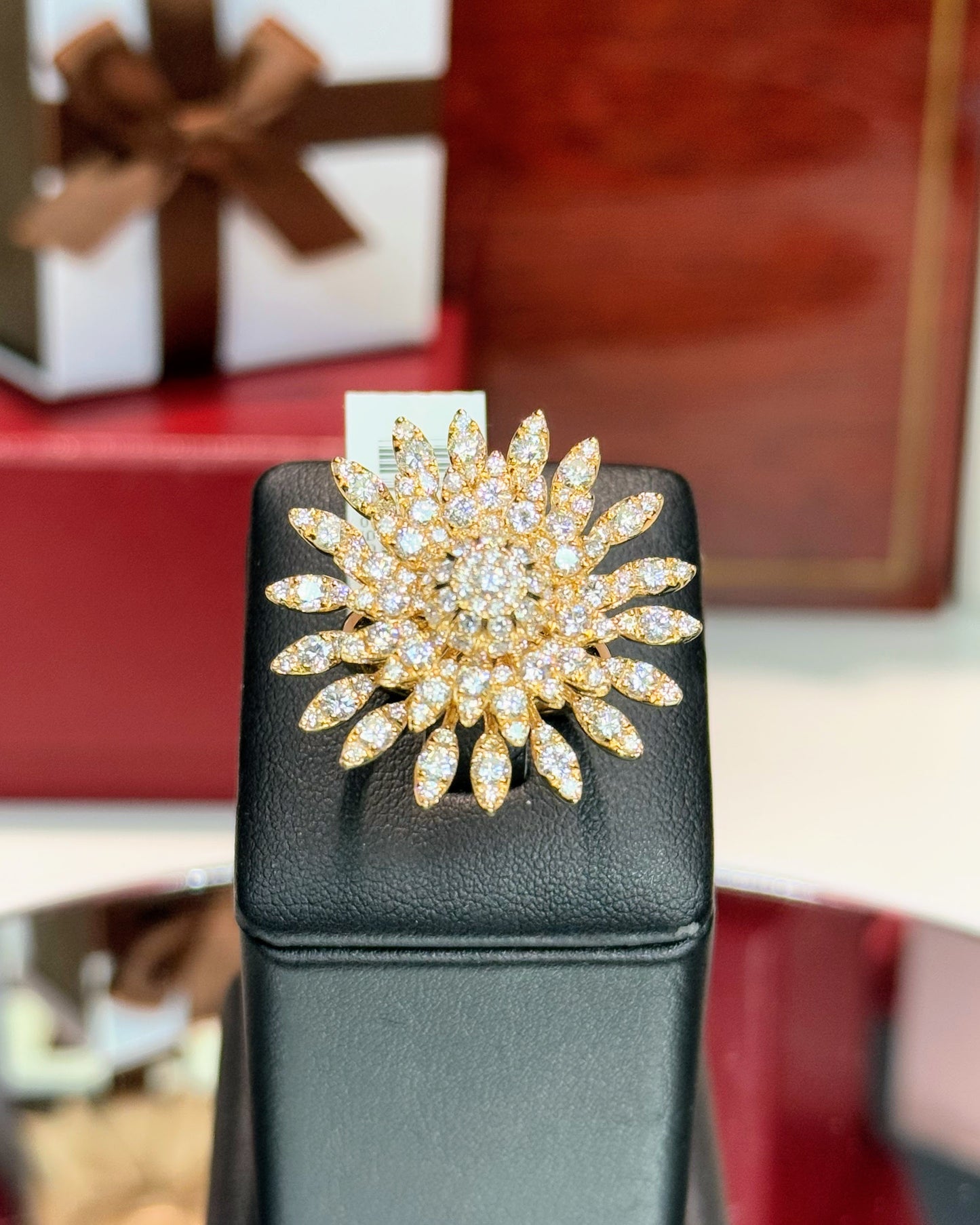 14k Yellow Gold Sunflower Diamond Ring