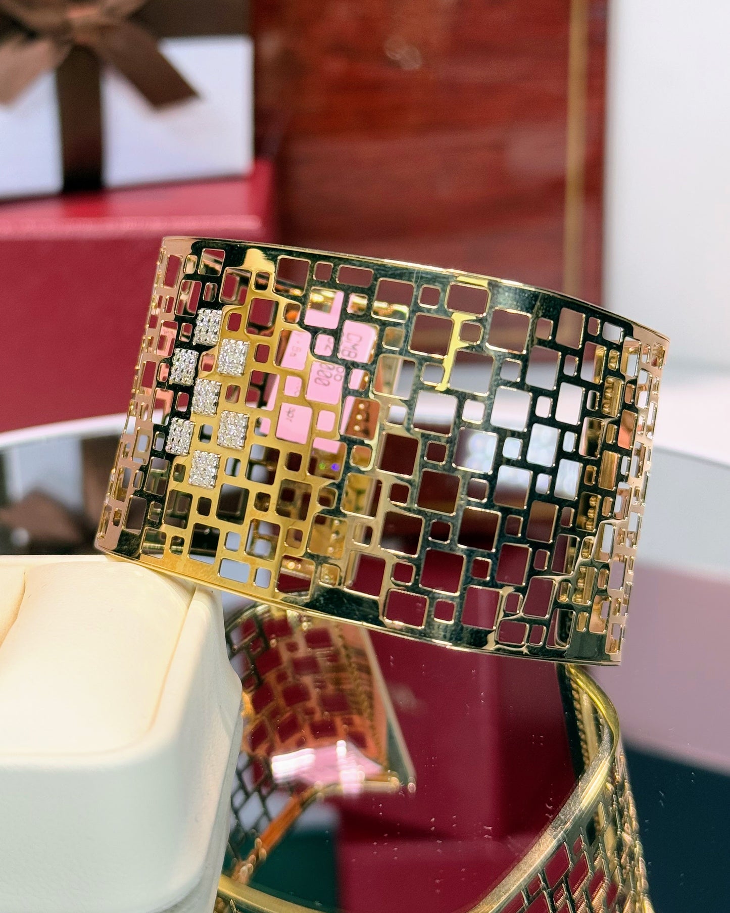 14k Yellow Gold Geometric Square Open Bangle