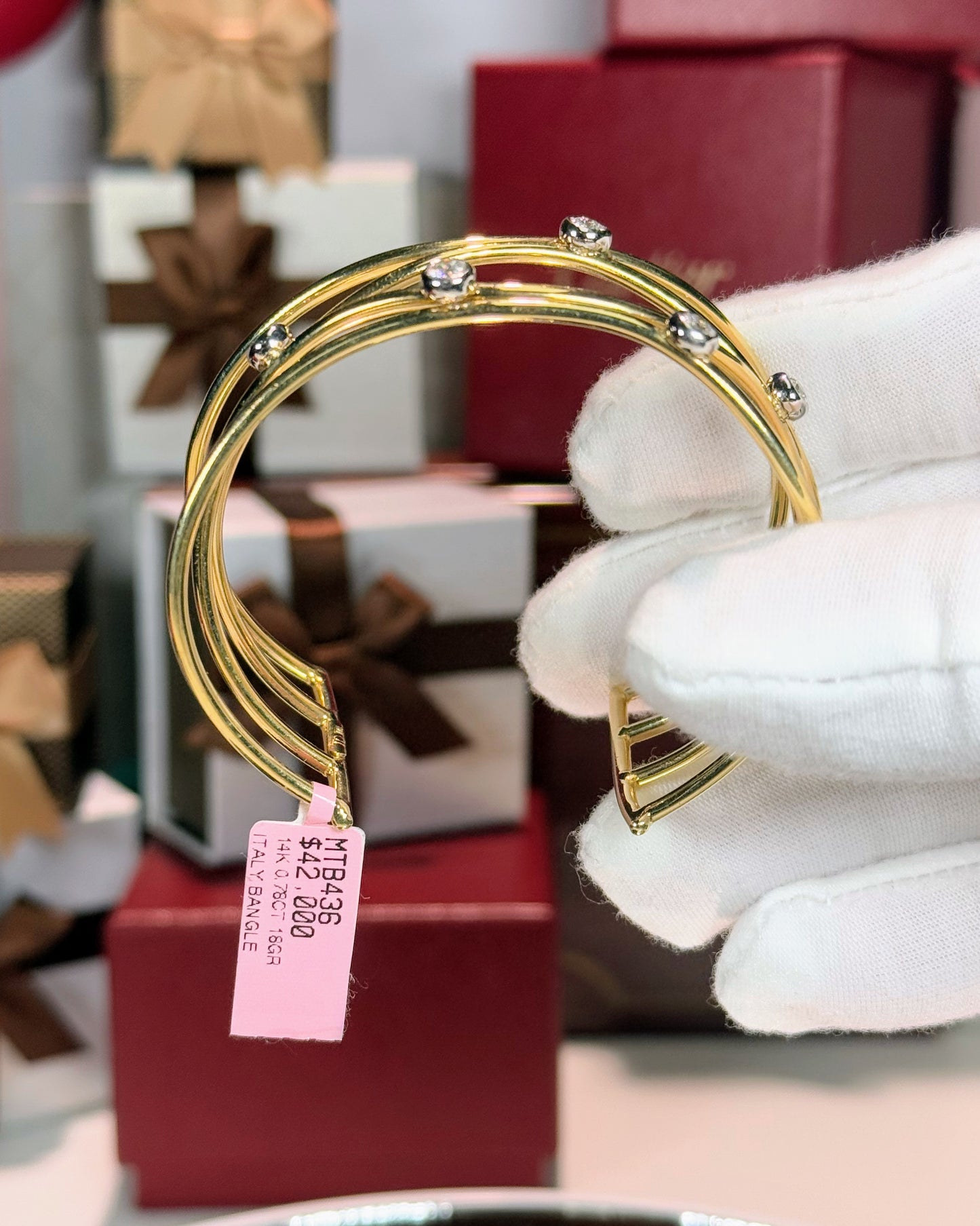 14k Yellow Gold Diamond Bangle