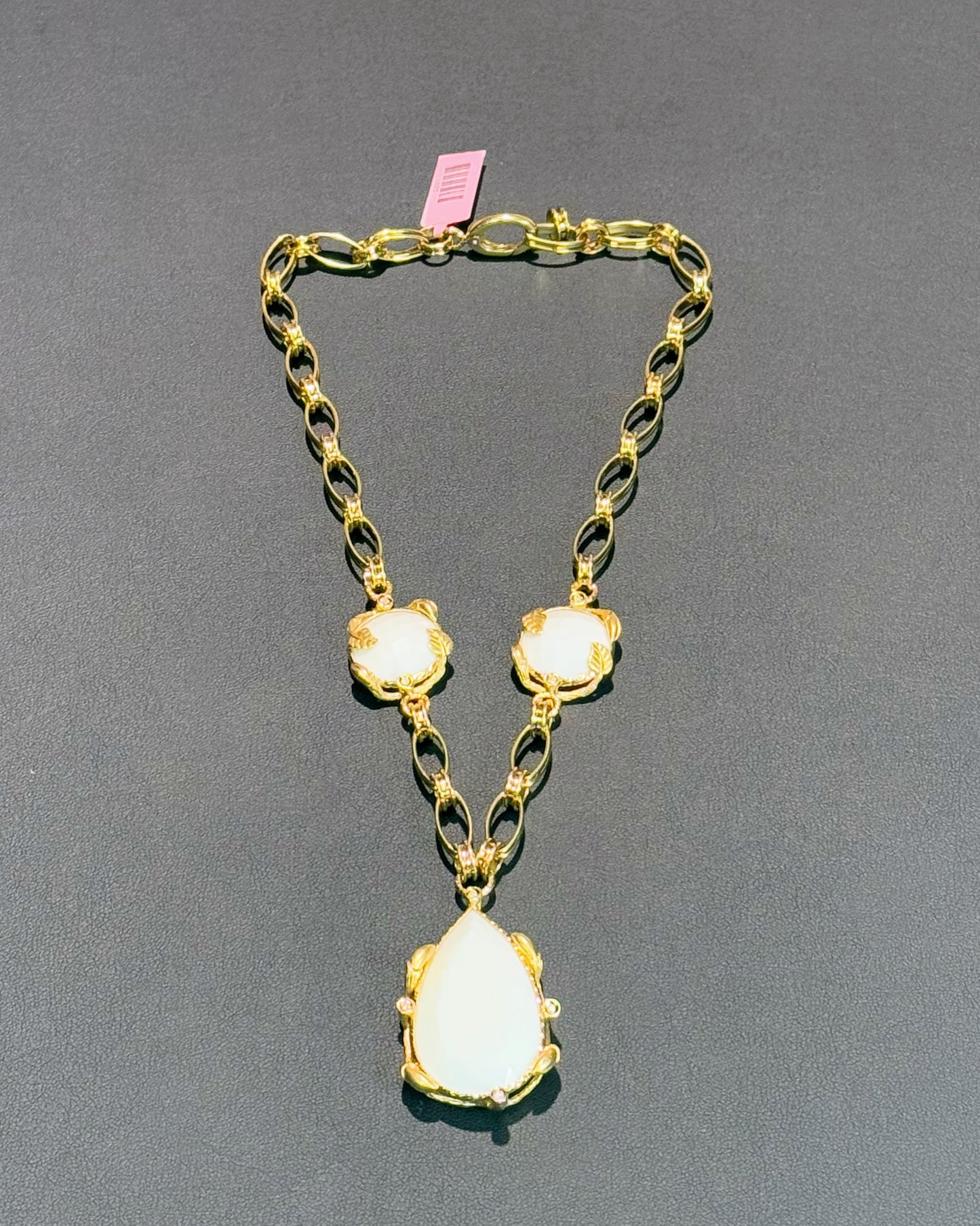 14k Yellow Gold Pendant Chain Necklace