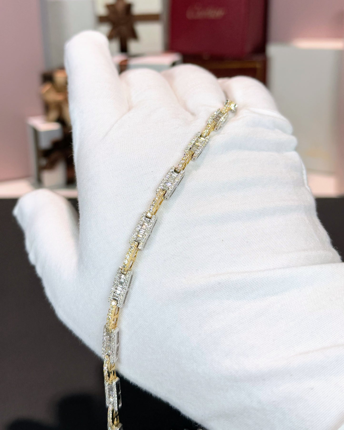 14k Yellow Gold Diamond Bracelet