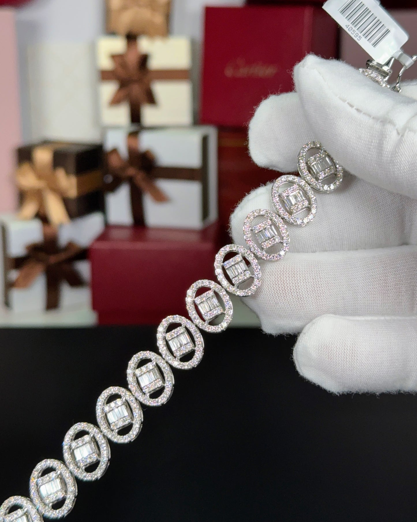 14k White Gold Diamond Bracelet