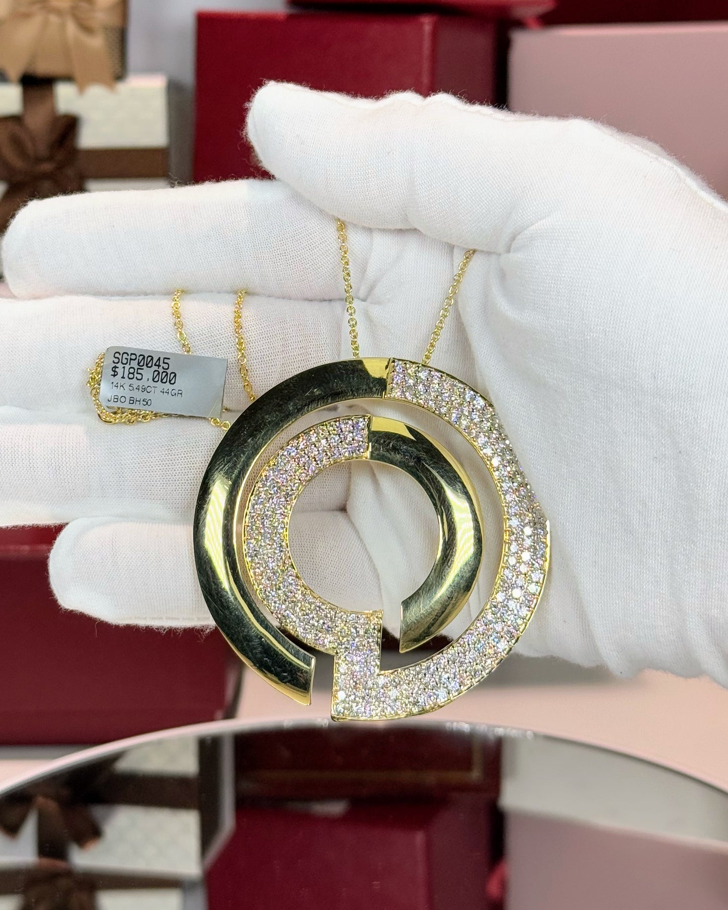 14k Yellow Gold Circle Maze Pendant Necklace