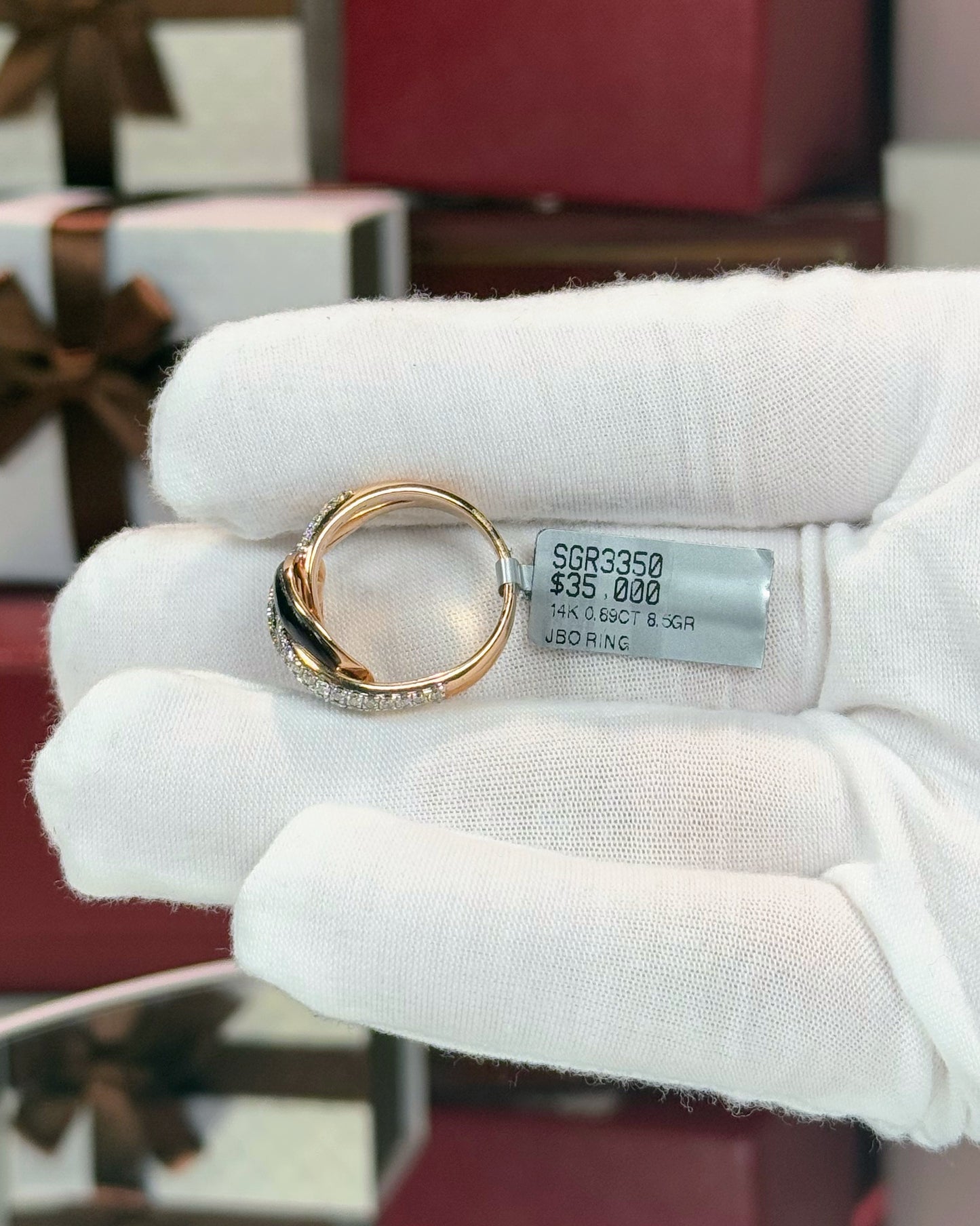 Interlocking Rings Design 14k Rose Gold Diamond Ring