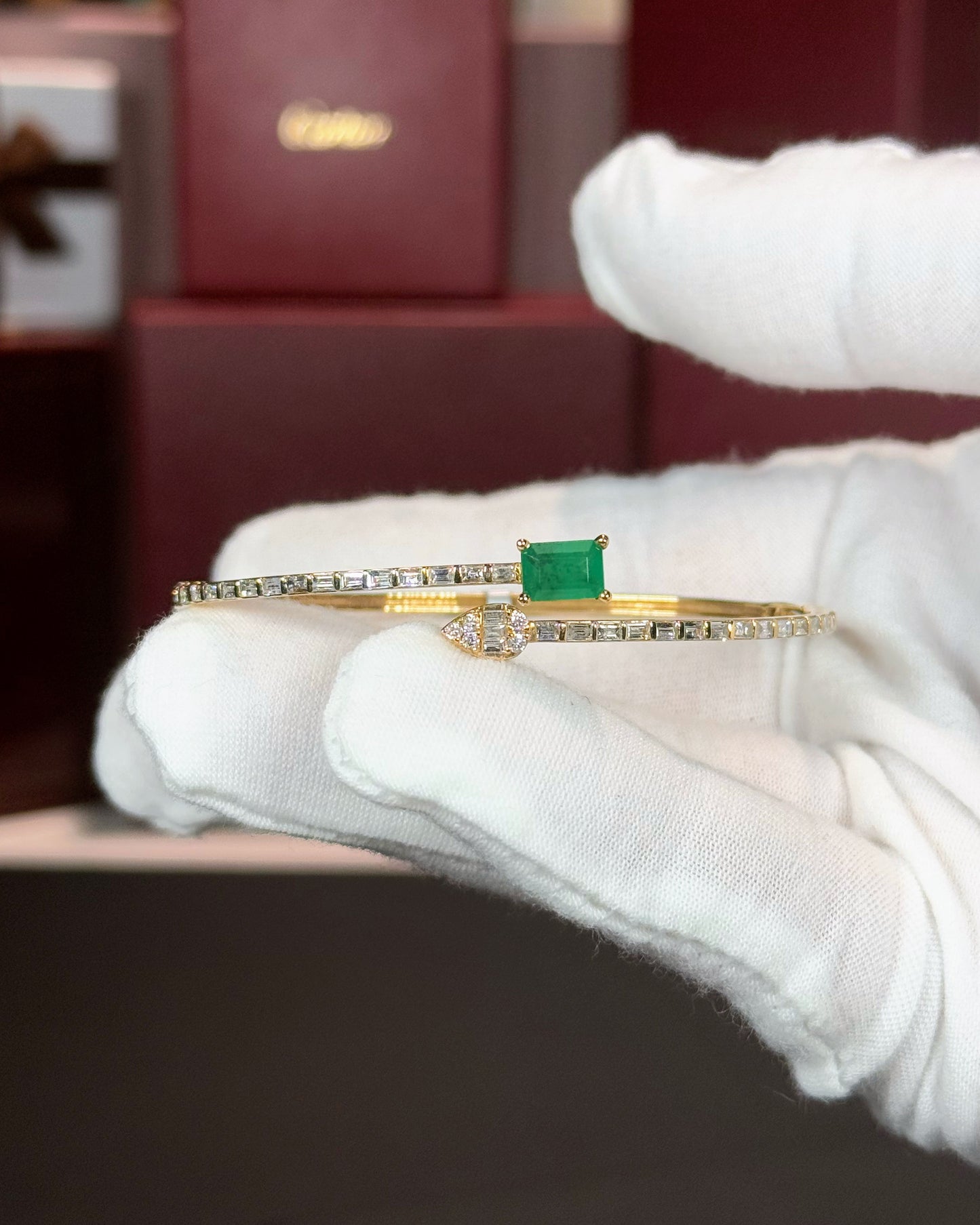 Emerald and Diamond Serpent Warp Bangle