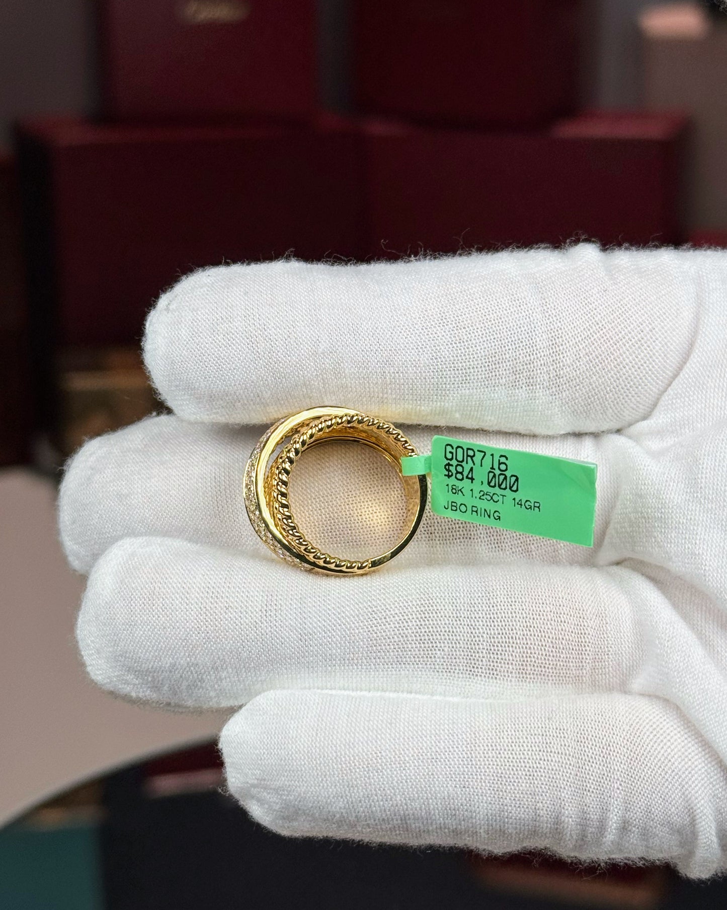 18k Yellow Gold Interlocking Bands Diamond Ring