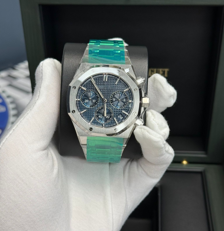 Audemars Piguet 26240ST Blue Chrono