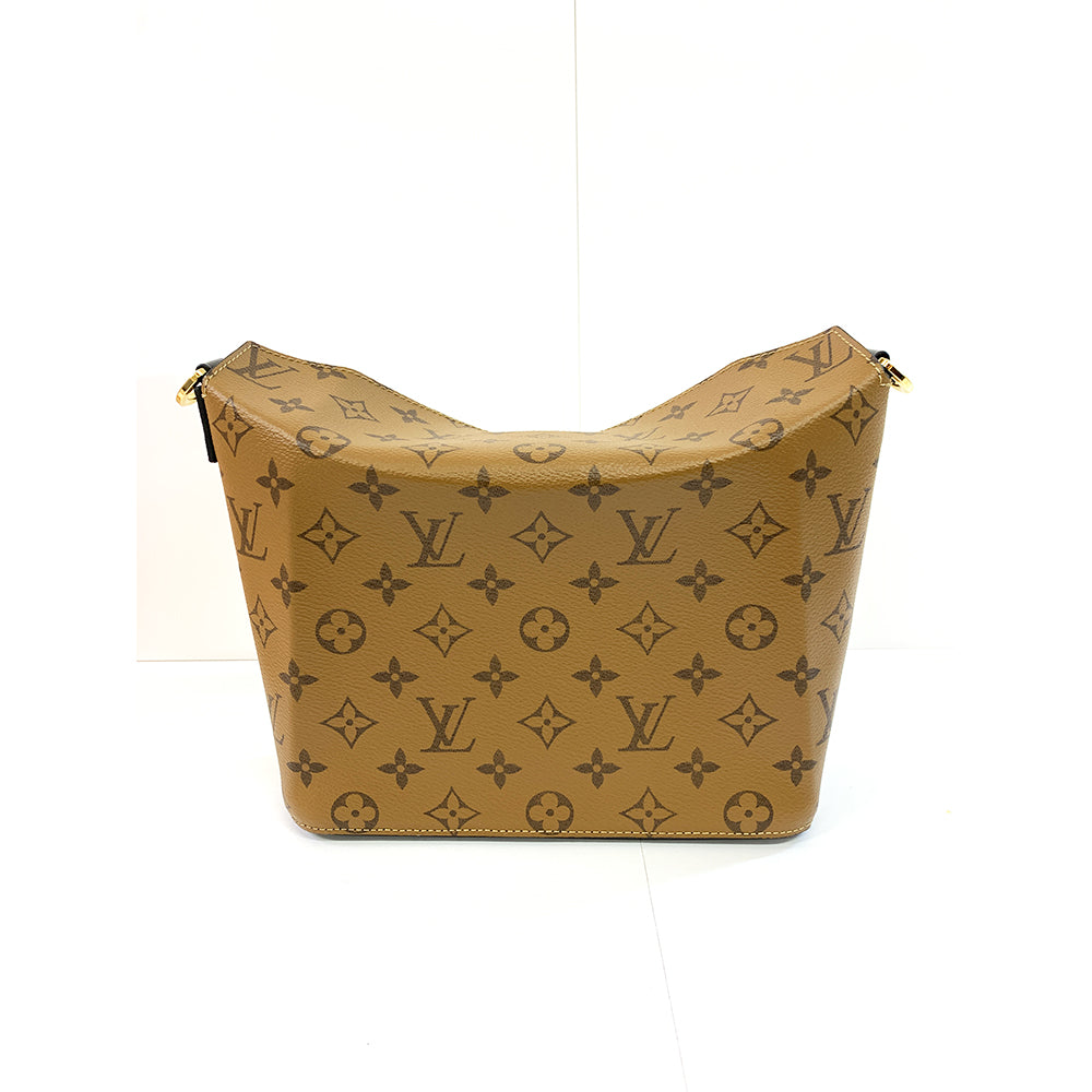 LOUIS VUITTON Handbag, Strap on Padlock, 2-Way Bag Hobo M43517