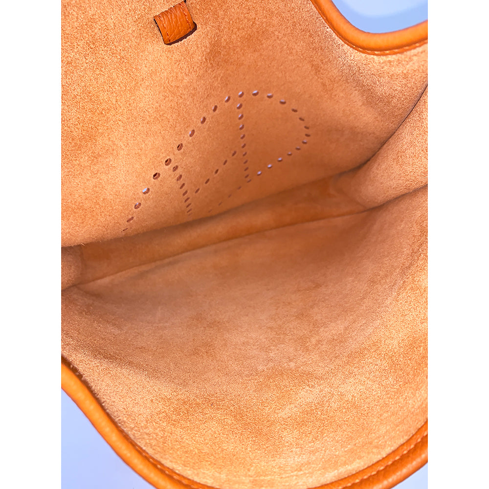 HERMES Etain Bag 33cm, Orange, Taurillon Clemence Leather, Gold Hardware