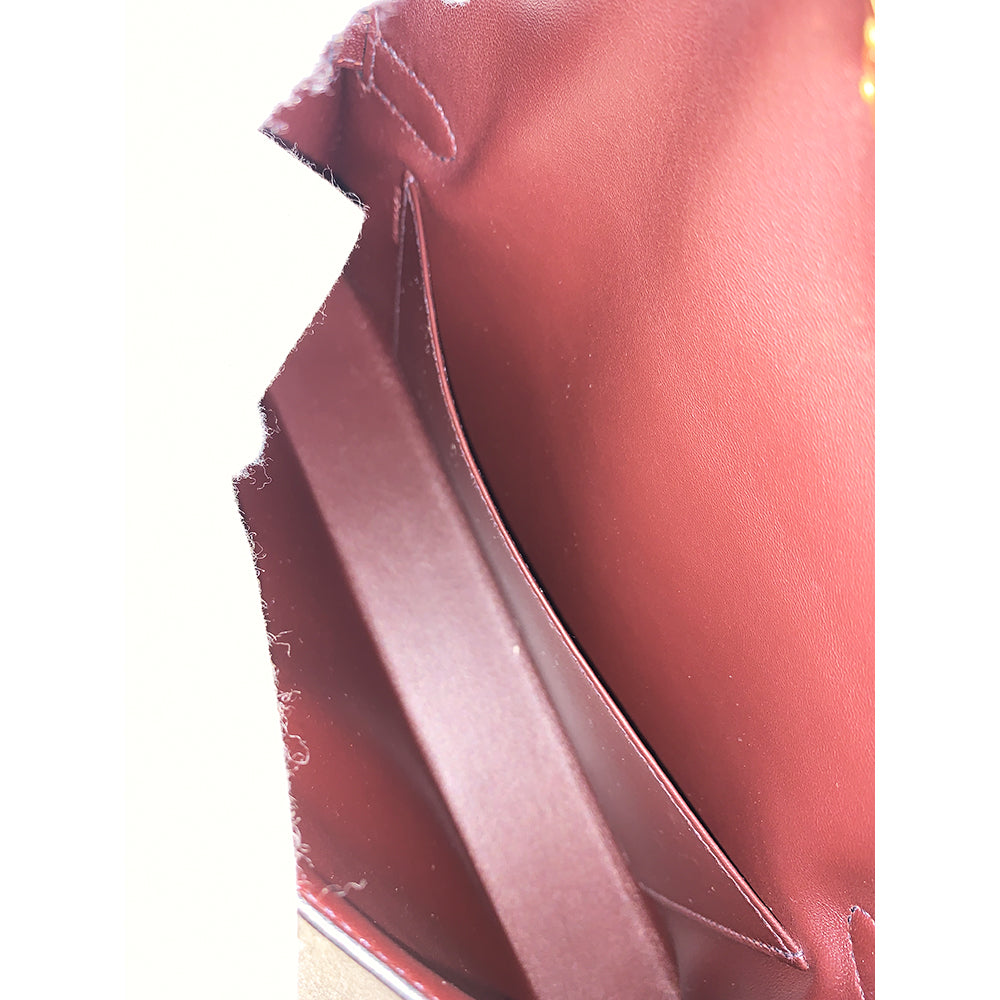 HERMES Kelly Cut 18cm, Rouge, Mysore Goatskin Leather, Gold Hardware