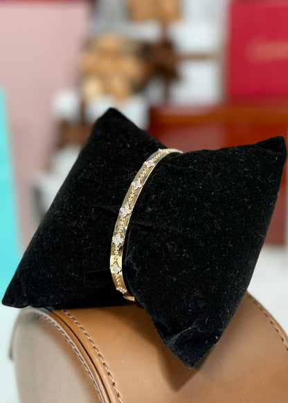 Four Petals Diamond 14k Yellow Gold Bangle