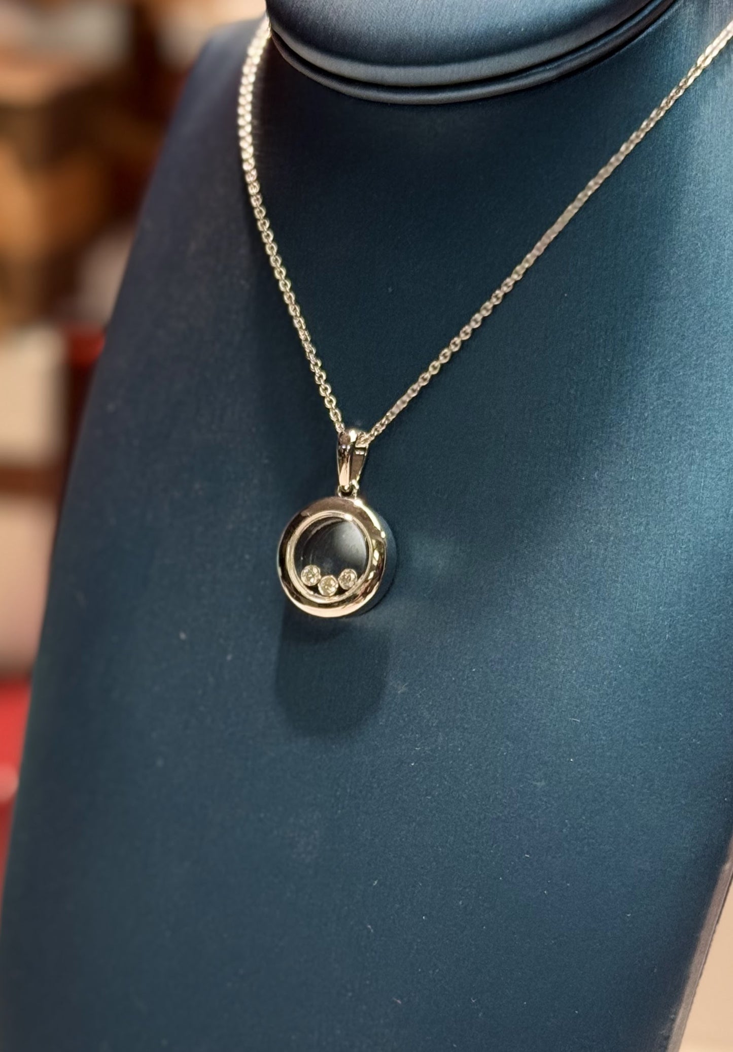 Glass Case Diamond Pendant 14k White Gold Necklace