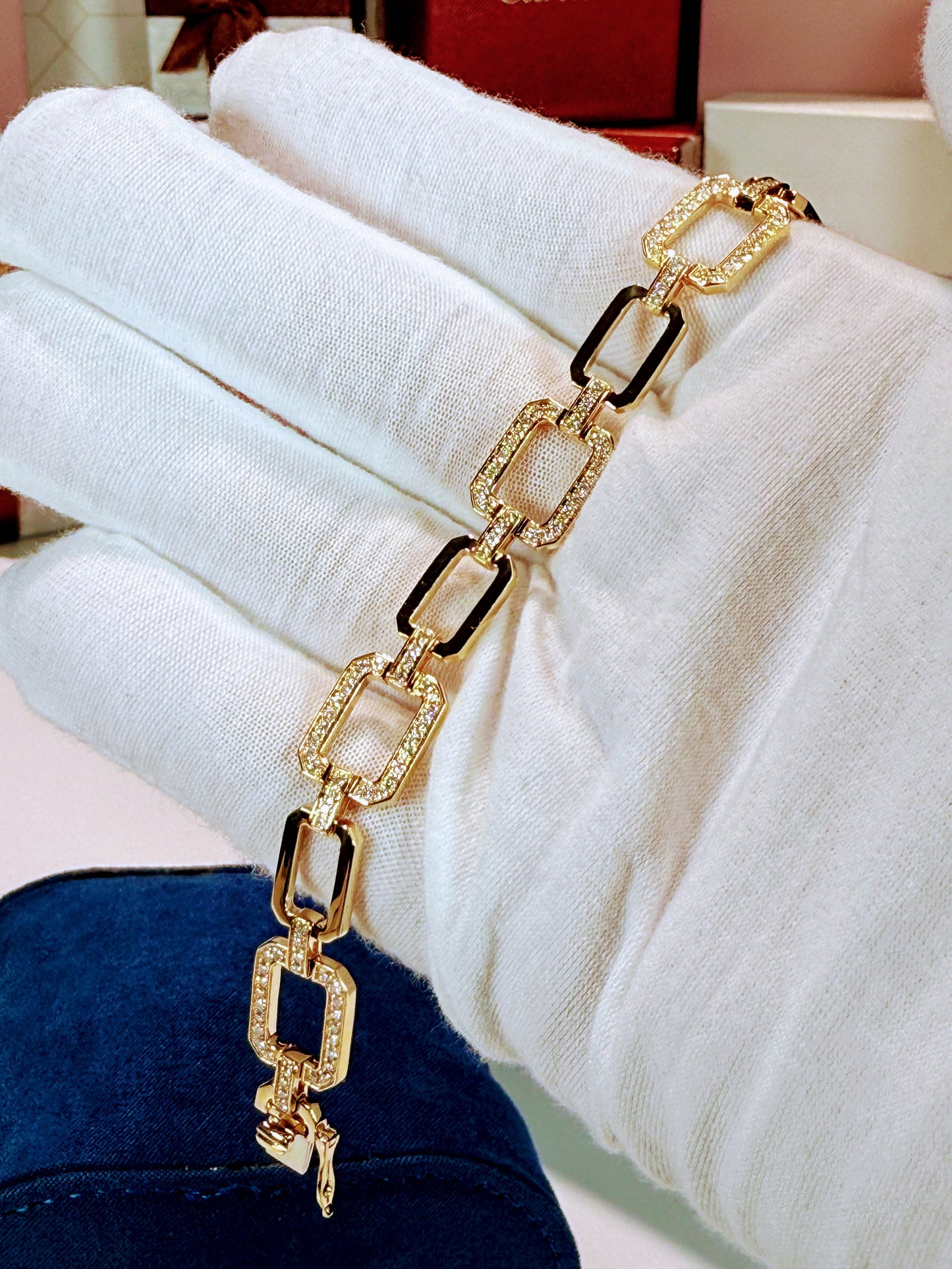 14k Yellow Gold Diamond Bracelet