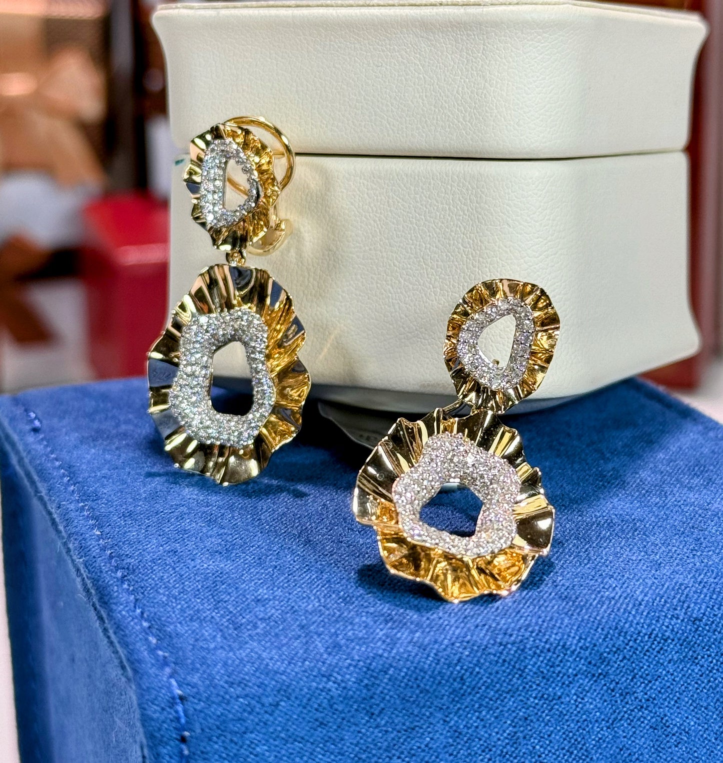 Coral Design 14k Yellow Gold Diamond Earrings