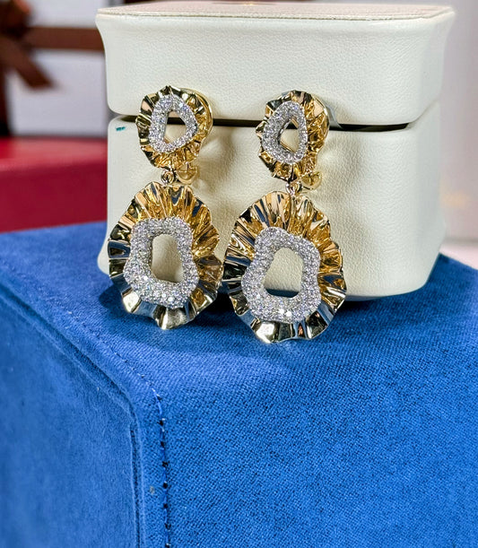 Coral Design 14k Yellow Gold Diamond Earrings