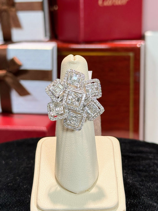 Floral Design Baguette Diamond 14k White Gold Ring