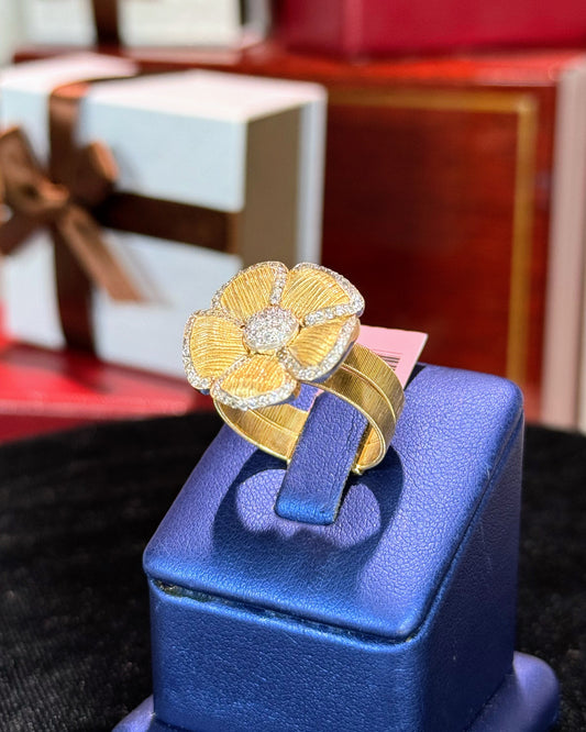 Floral 14k Yellow Gold and Diamond Ring