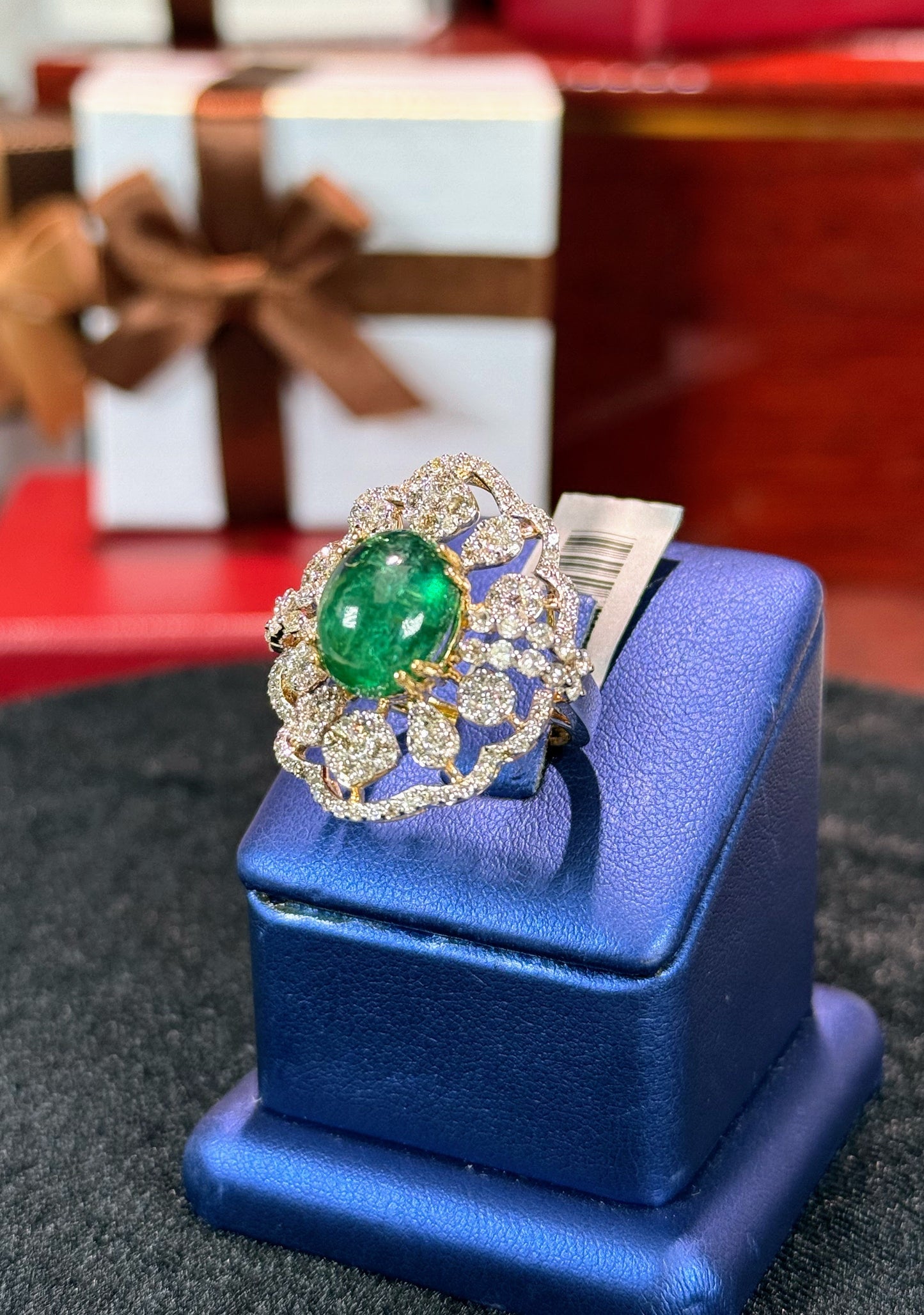 Cabochon Emerald and Diamond 14k Yellow Gold Ring