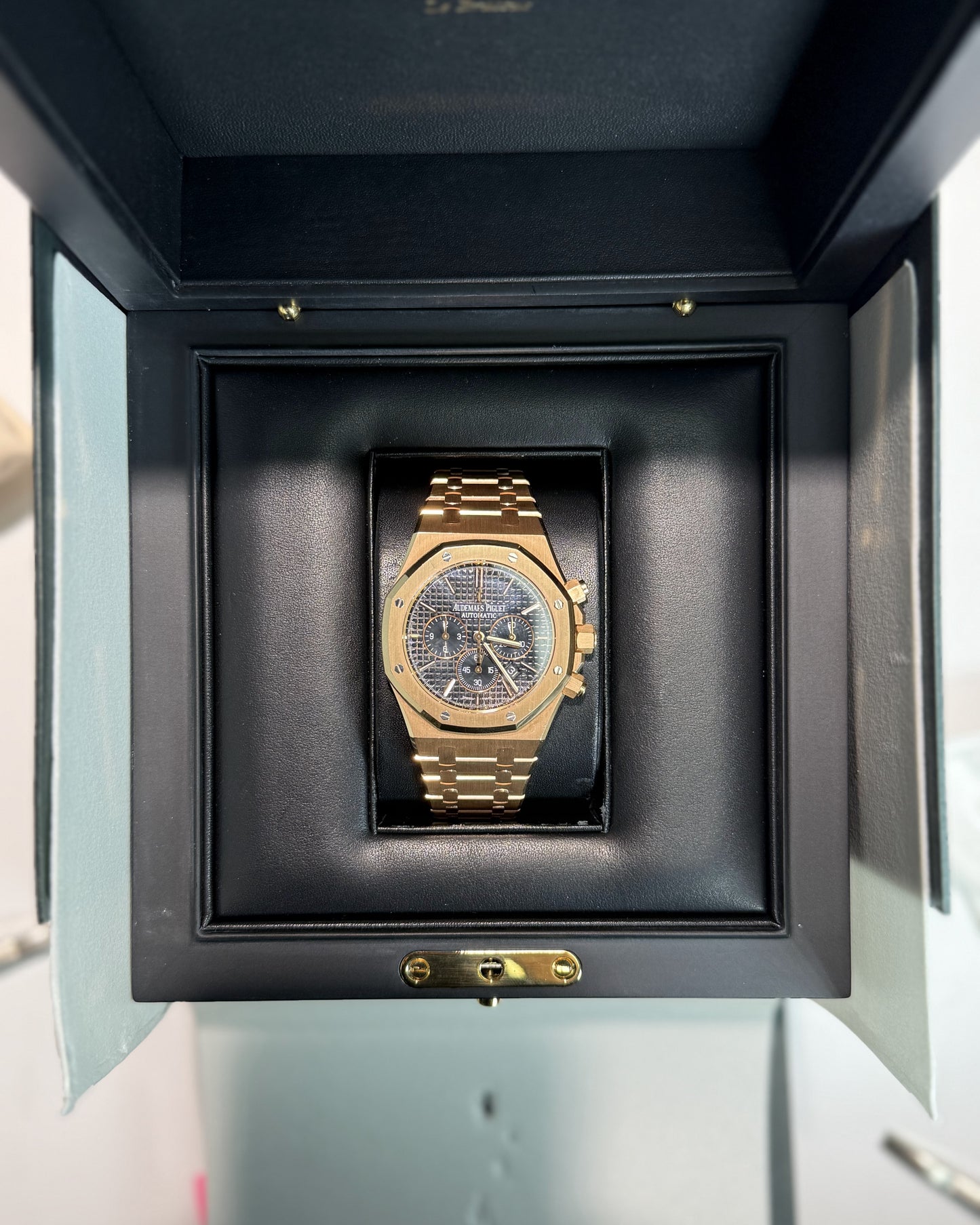 Audemars Piguet Black Dial 26240OR.OO.1320OR.06