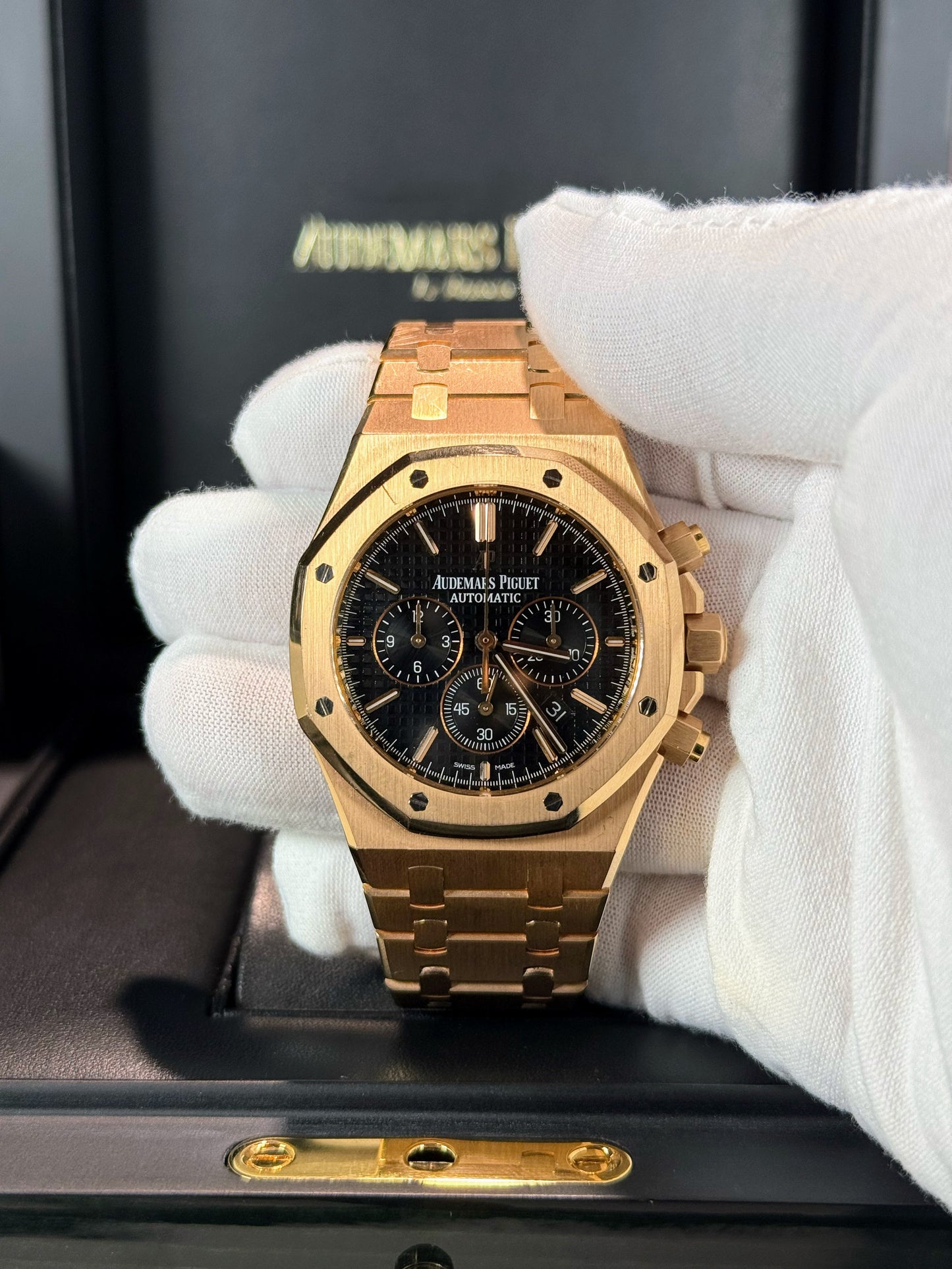 Audemars Piguet Black Dial 26240OR.OO.1320OR.06