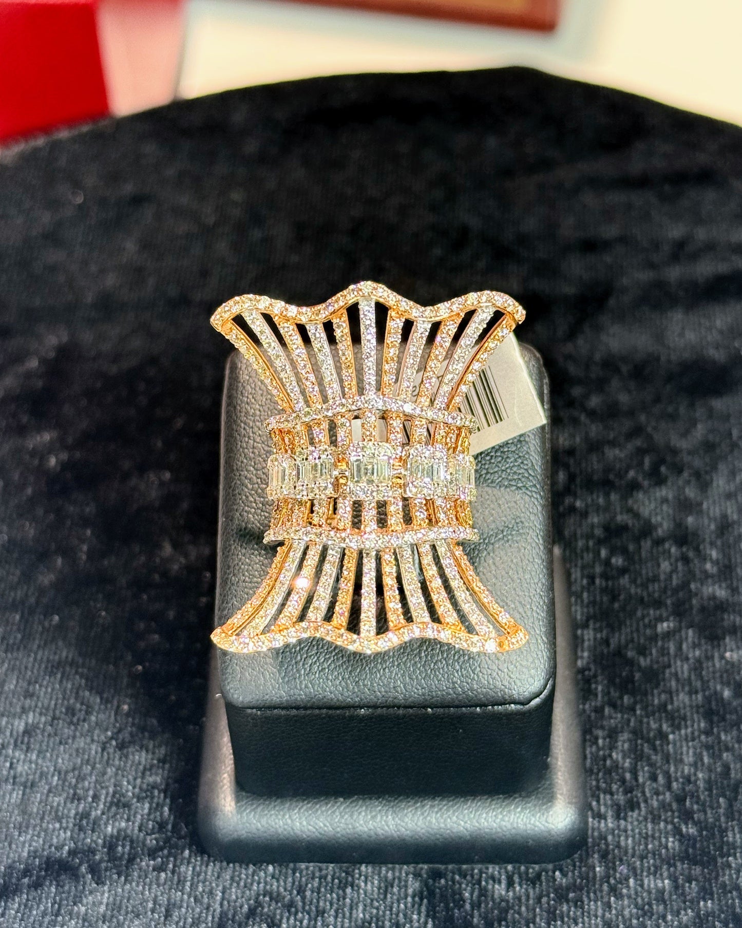 Ribbon Design 14k Rose Gold Diamond Ring