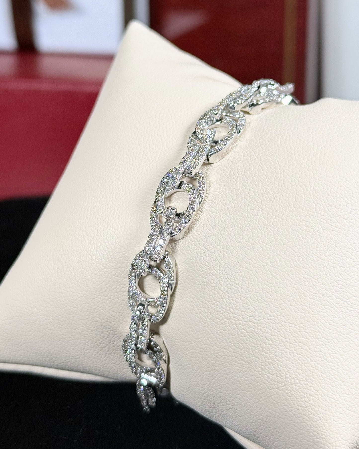 Double Linked Rings 14k White Gold Diamond Bracelet