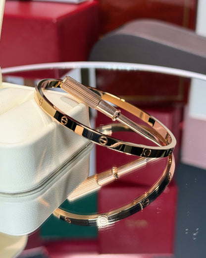 Cartier Love Bracelet Non-paved 18k Rose Gold Small Model,