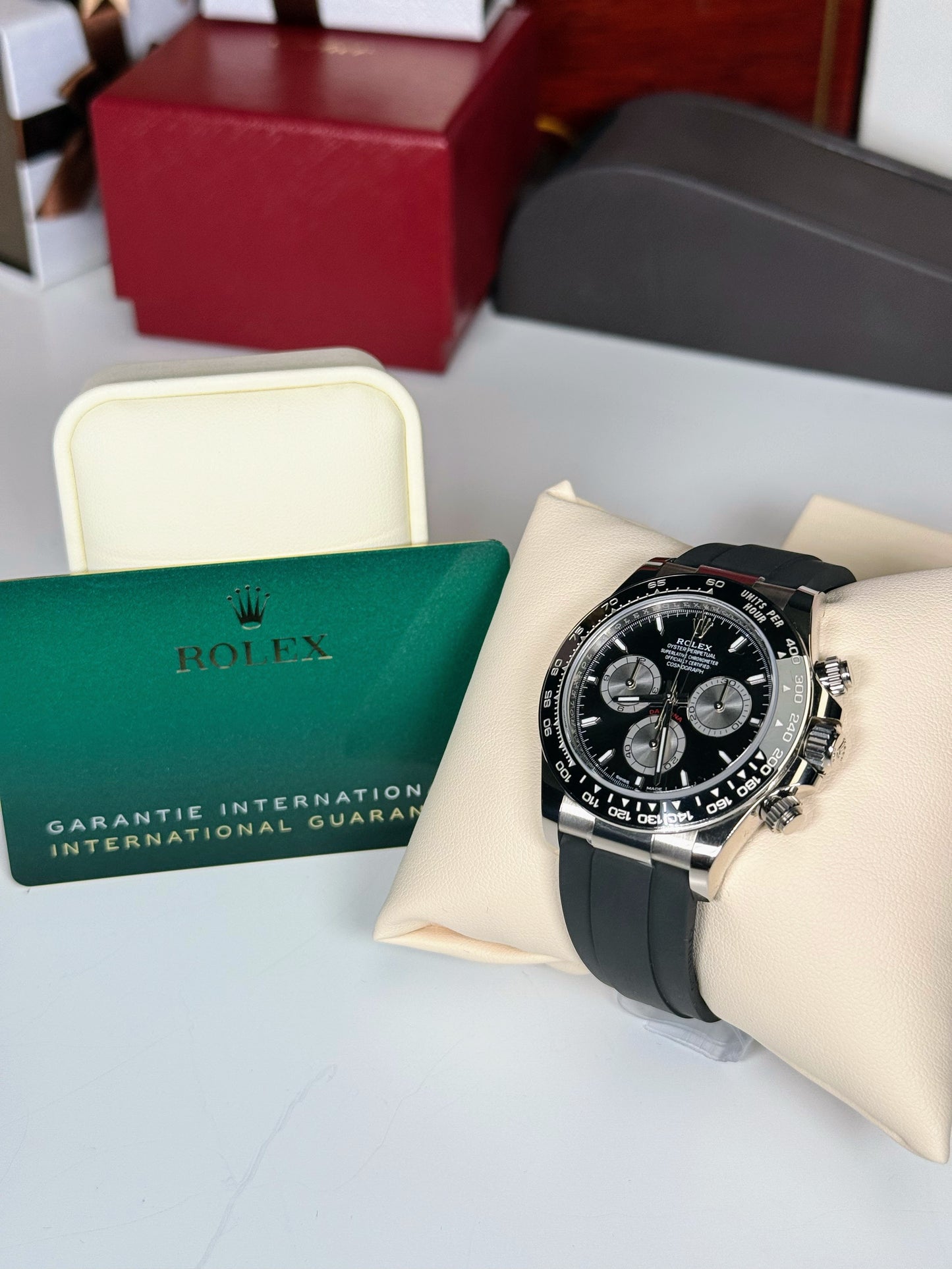 Rolex Cosmograph Daytona White Gold Bright Black Dial 126519LN