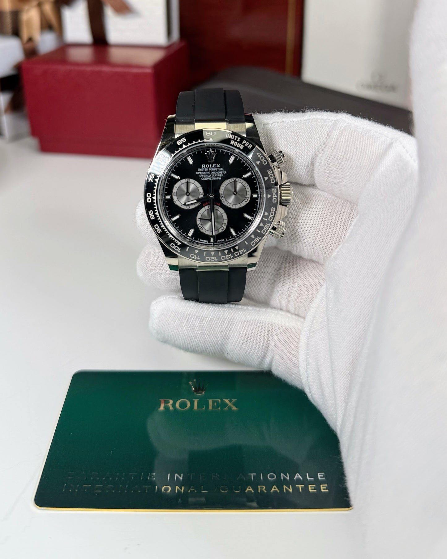 Rolex Cosmograph Daytona White Gold Bright Black Dial 126519LN