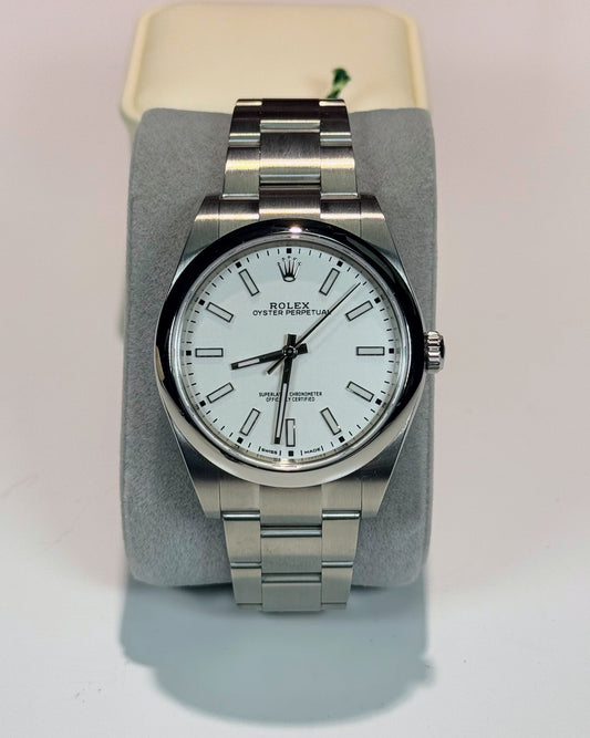 Rolex Oyster Perpetual 39mm White Dial 114300