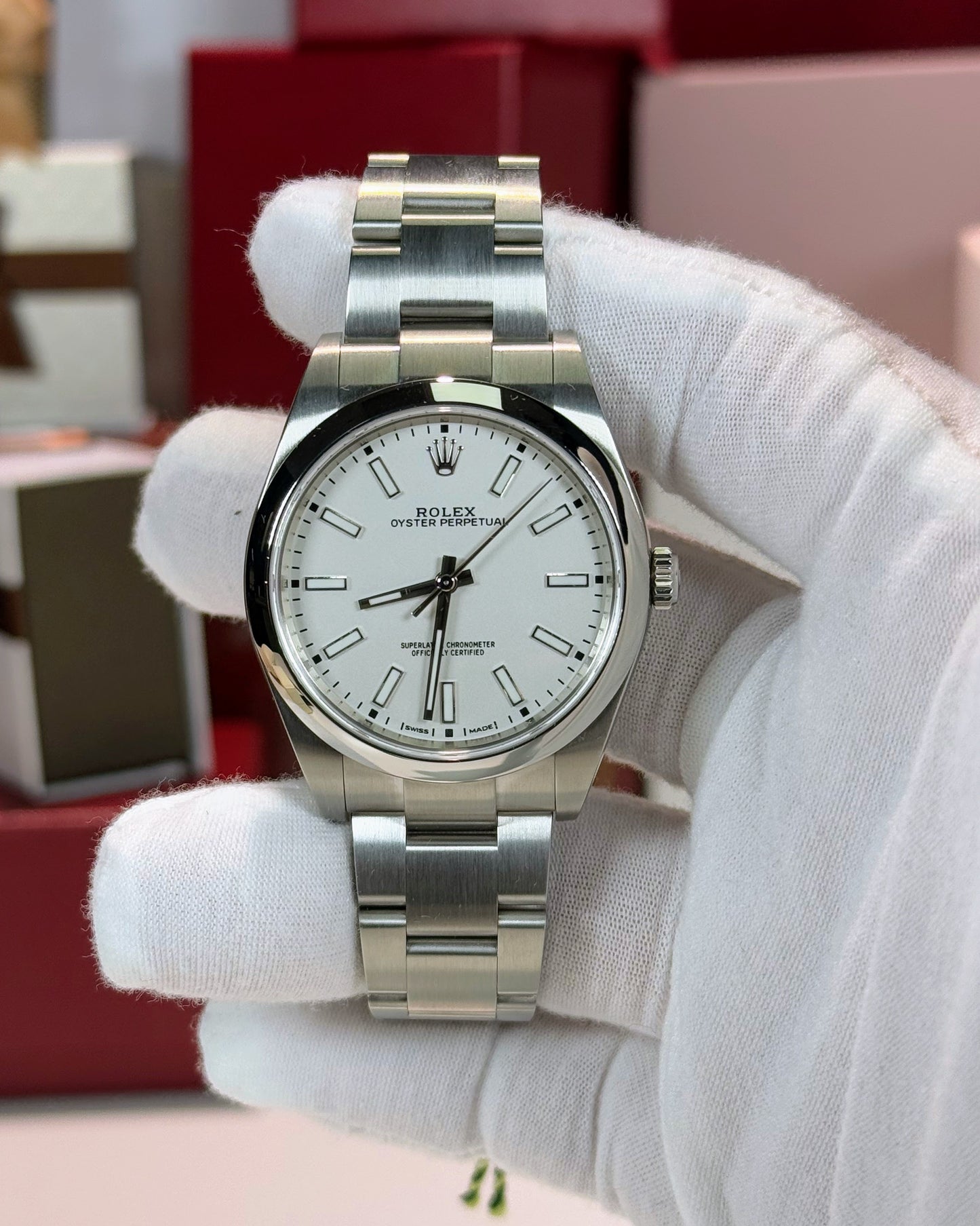 Rolex Oyster Perpetual 39mm White Dial 114300