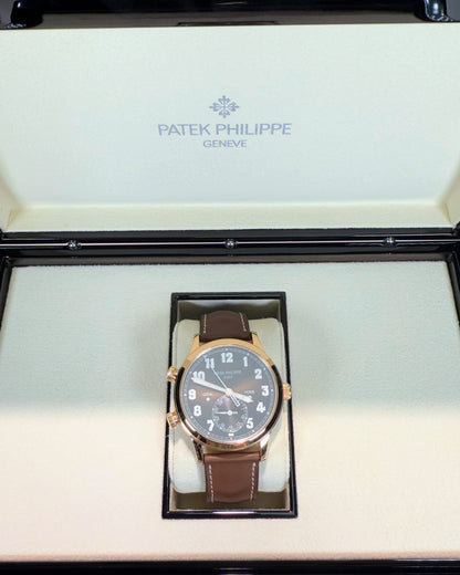 Patek Philippe Calatrava Pilot Travel Time Black Dial 5524R