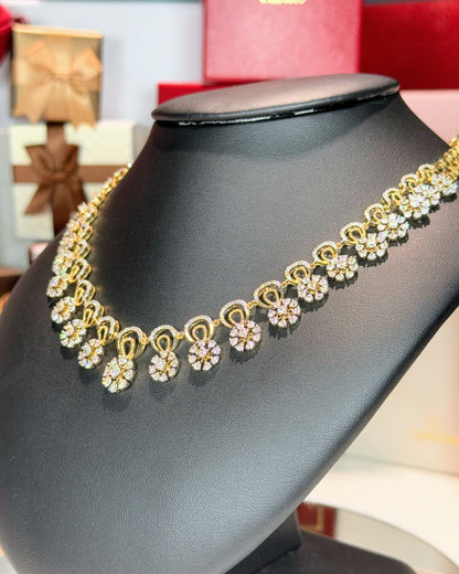 14k Yellow Gold Diamond Floral Necklace