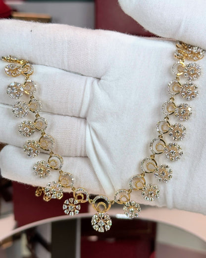 14k Yellow Gold Diamond Floral Necklace