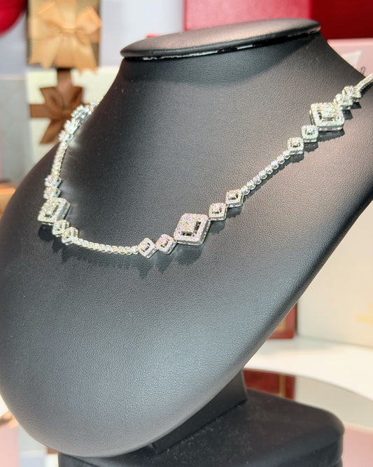 14k White Gold Diamond Necklace