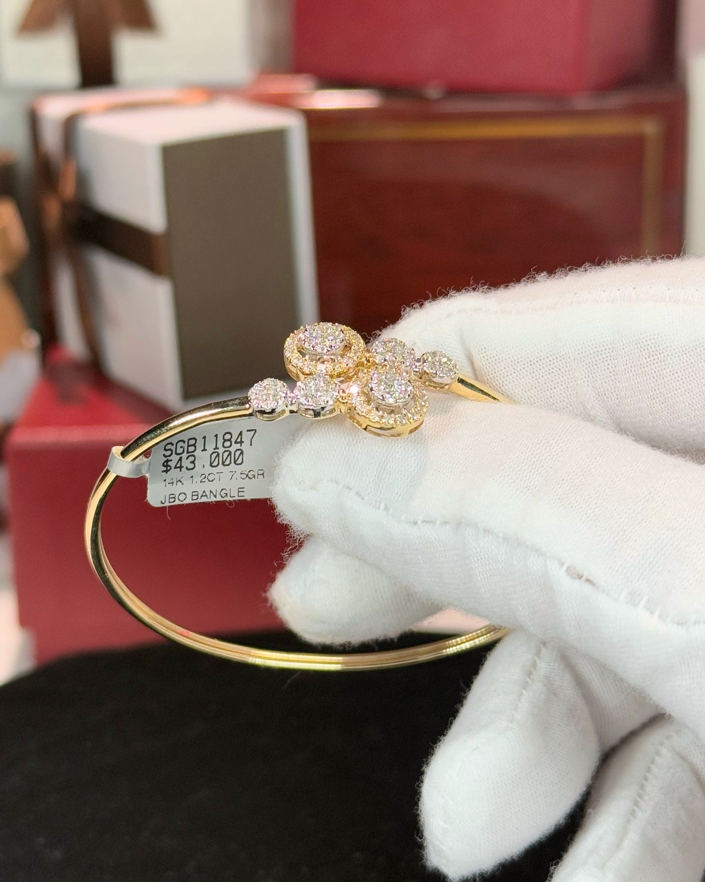 Diamond Halo 14k Yellow Gold Bracelet
