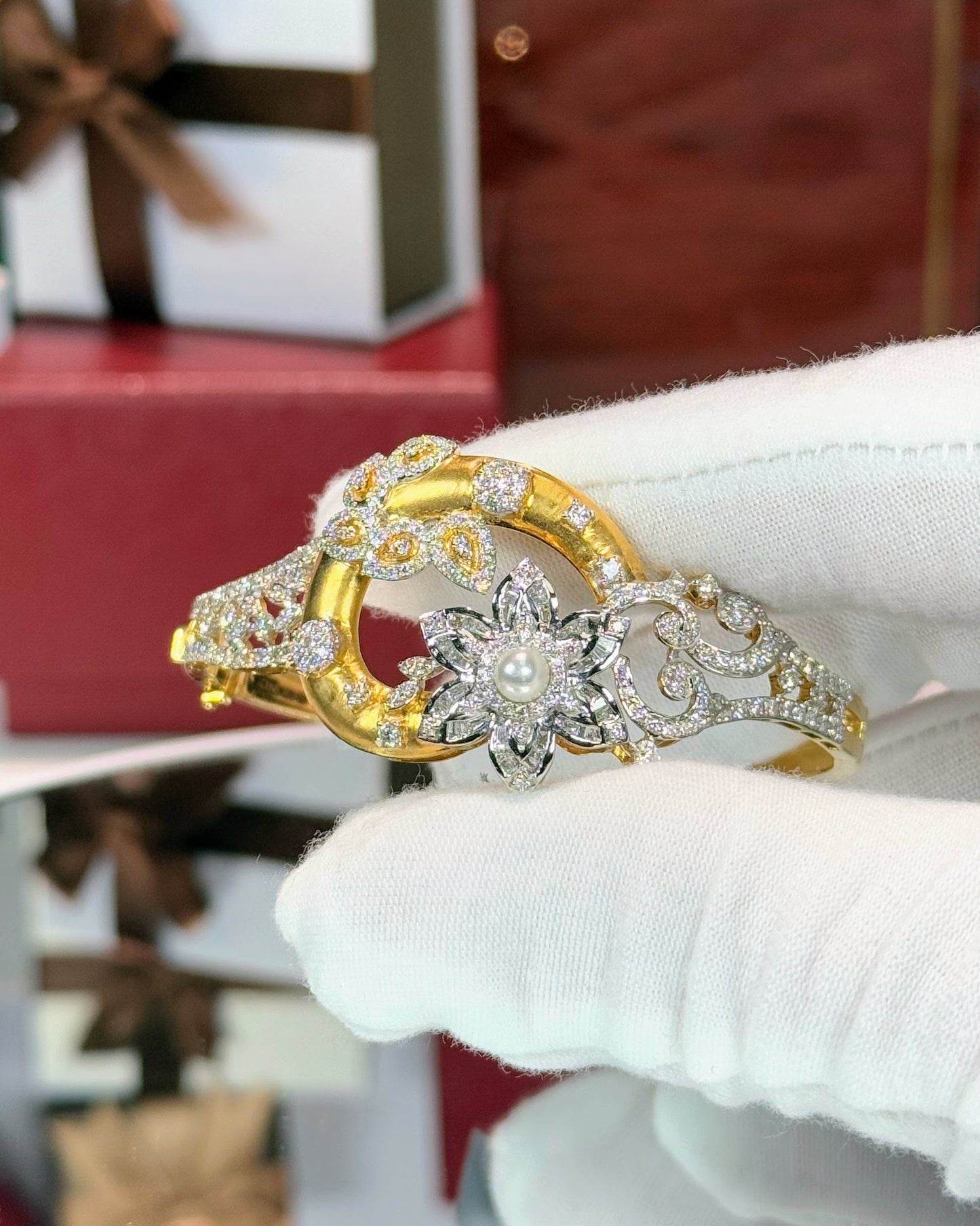 Floral Design 14k Yellow Gold Diamond Bangle