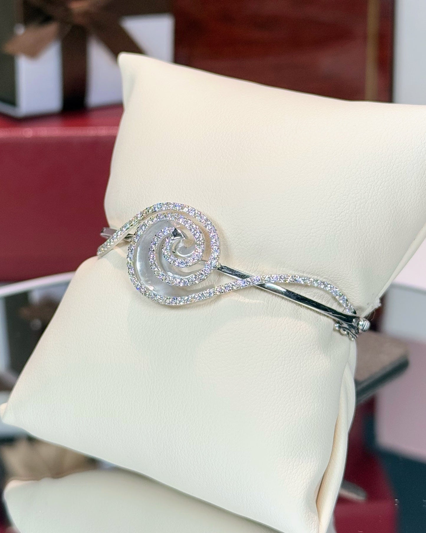 Snail Shell Design 14k White Gold Diamond Bangle