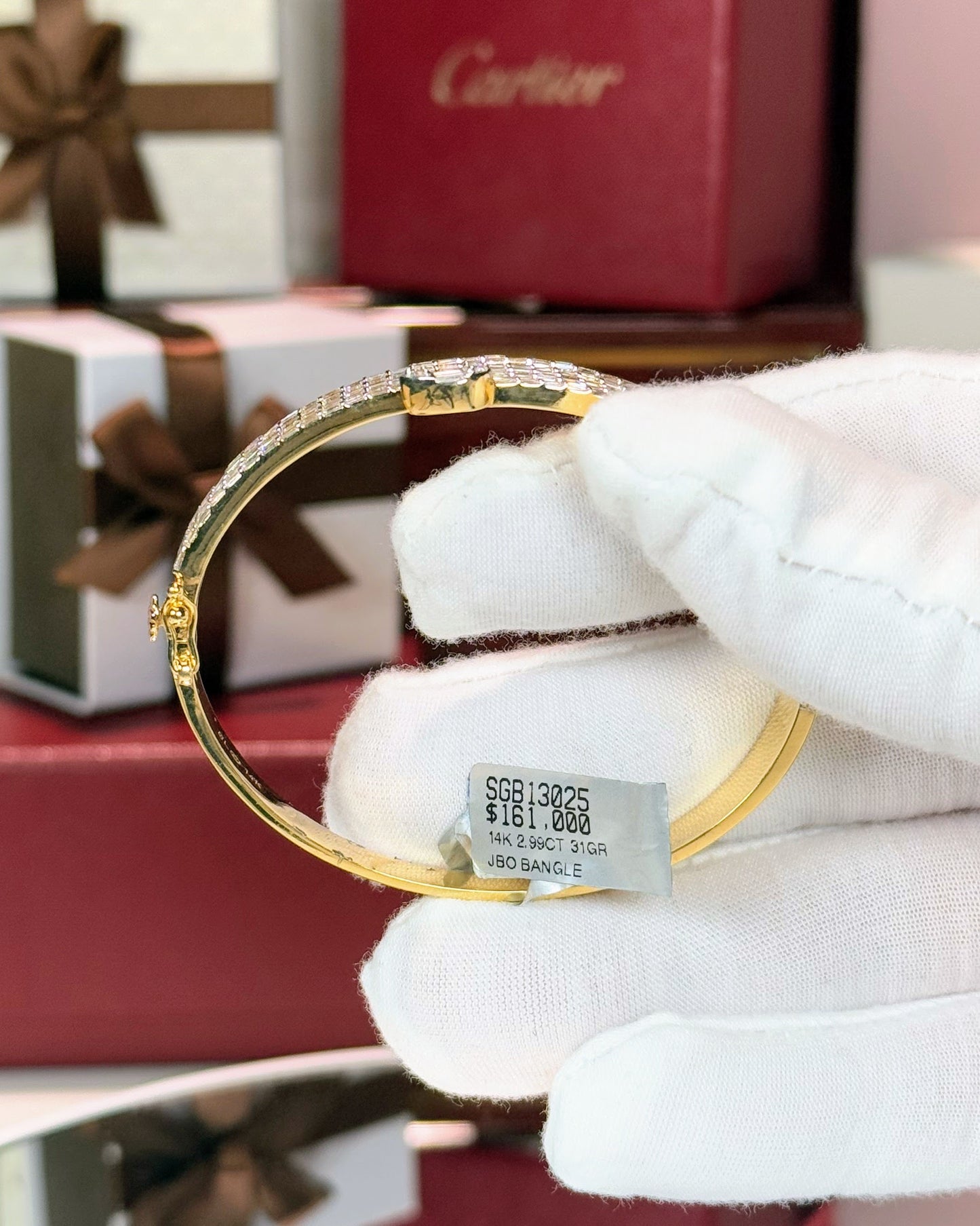 Snake Design 14k Yellow Gold Baguette Diamond Bangle