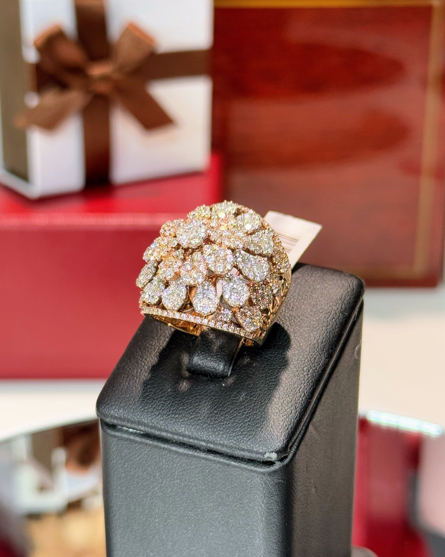 14k Rose Gold Floral Pattern Diamond Dome Ring