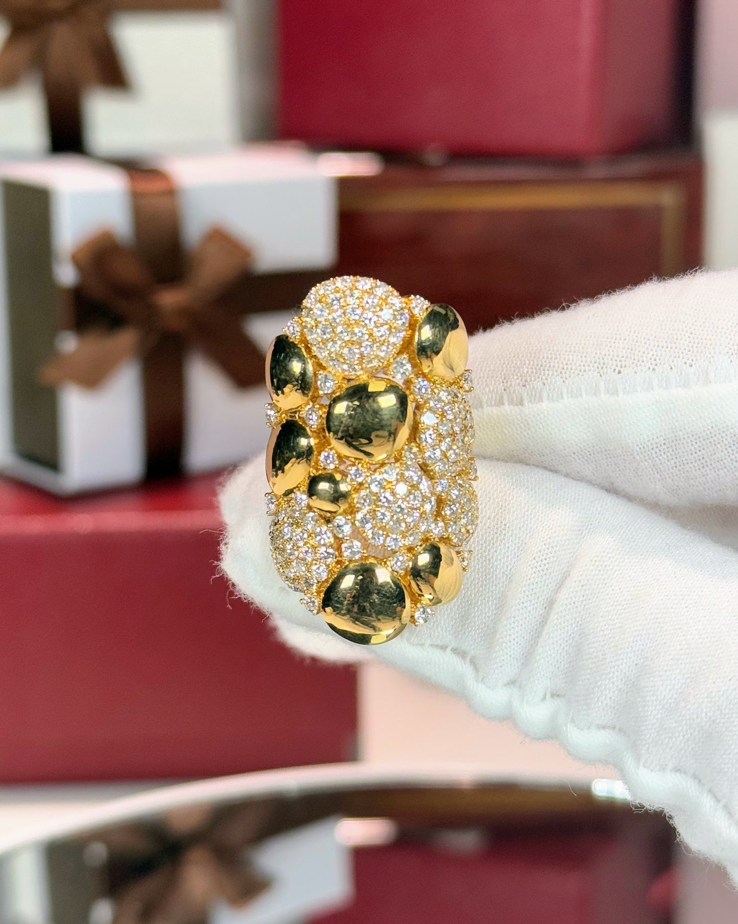 Diamond and Gold Nugget 18k Yellow Gold Ring