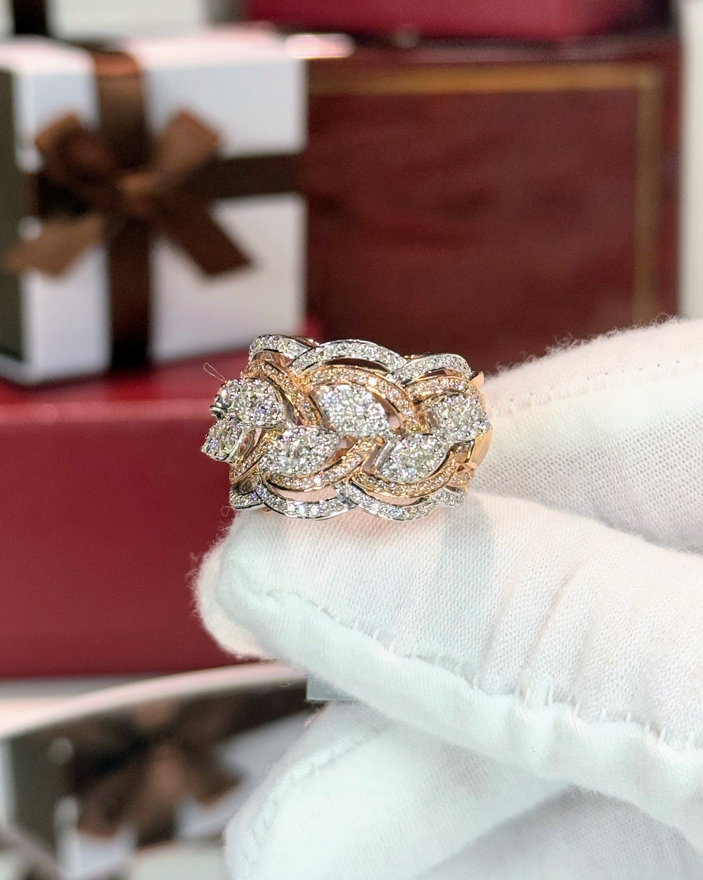 Laurel Wreath Design 14k Rose Gold Diamond Ring