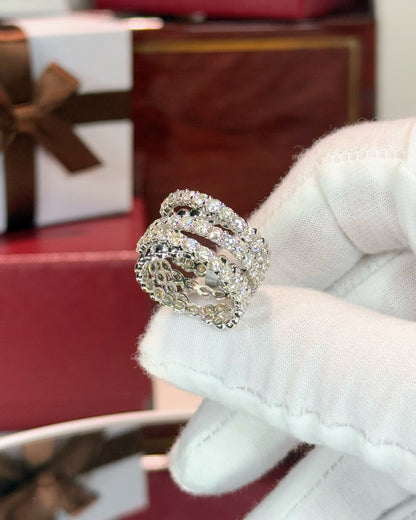 Interlocking Rings Design 14k White Gold Diamond Ring