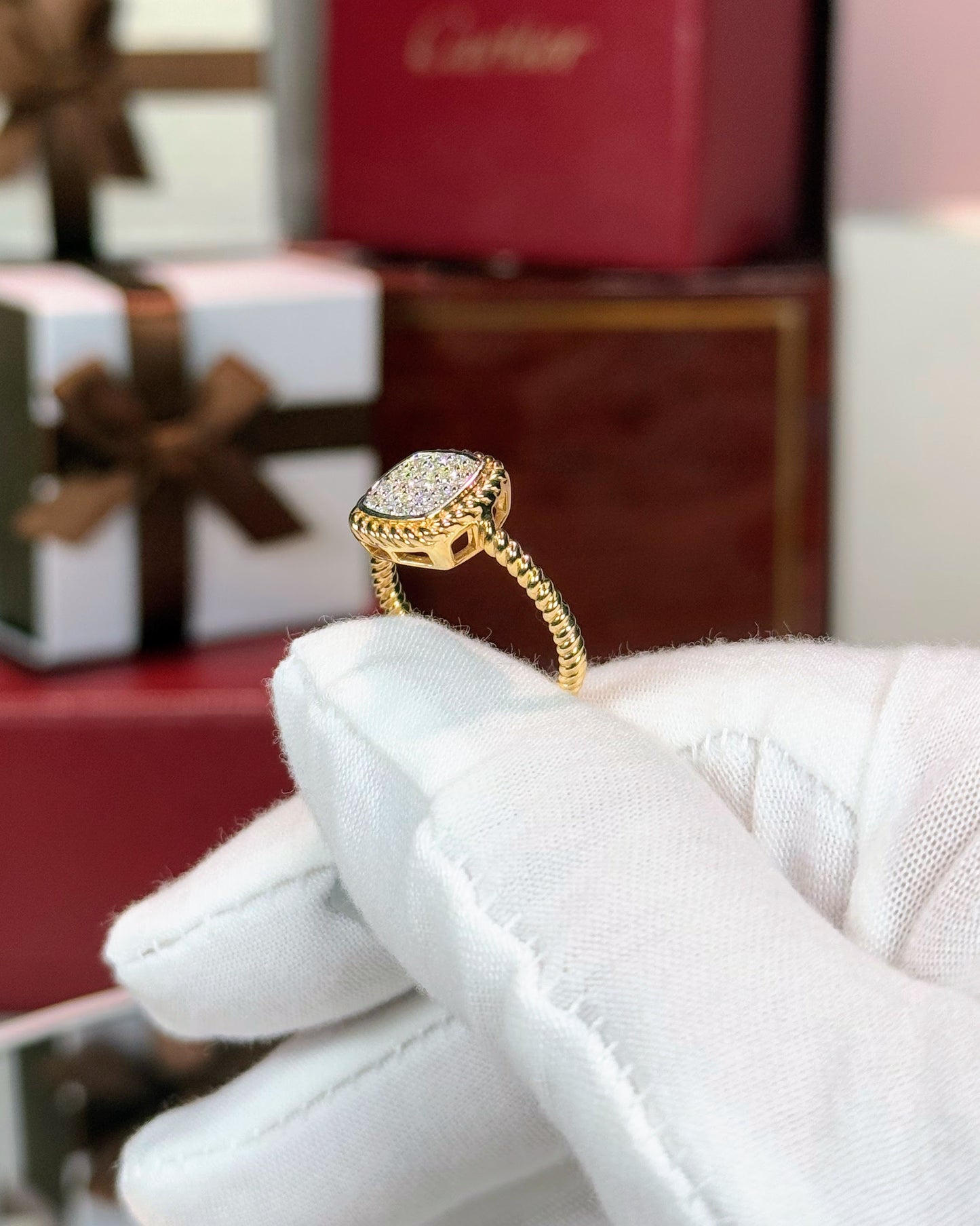 14k Yellow Gold Square Cluster Diamond Rope Shank Ring