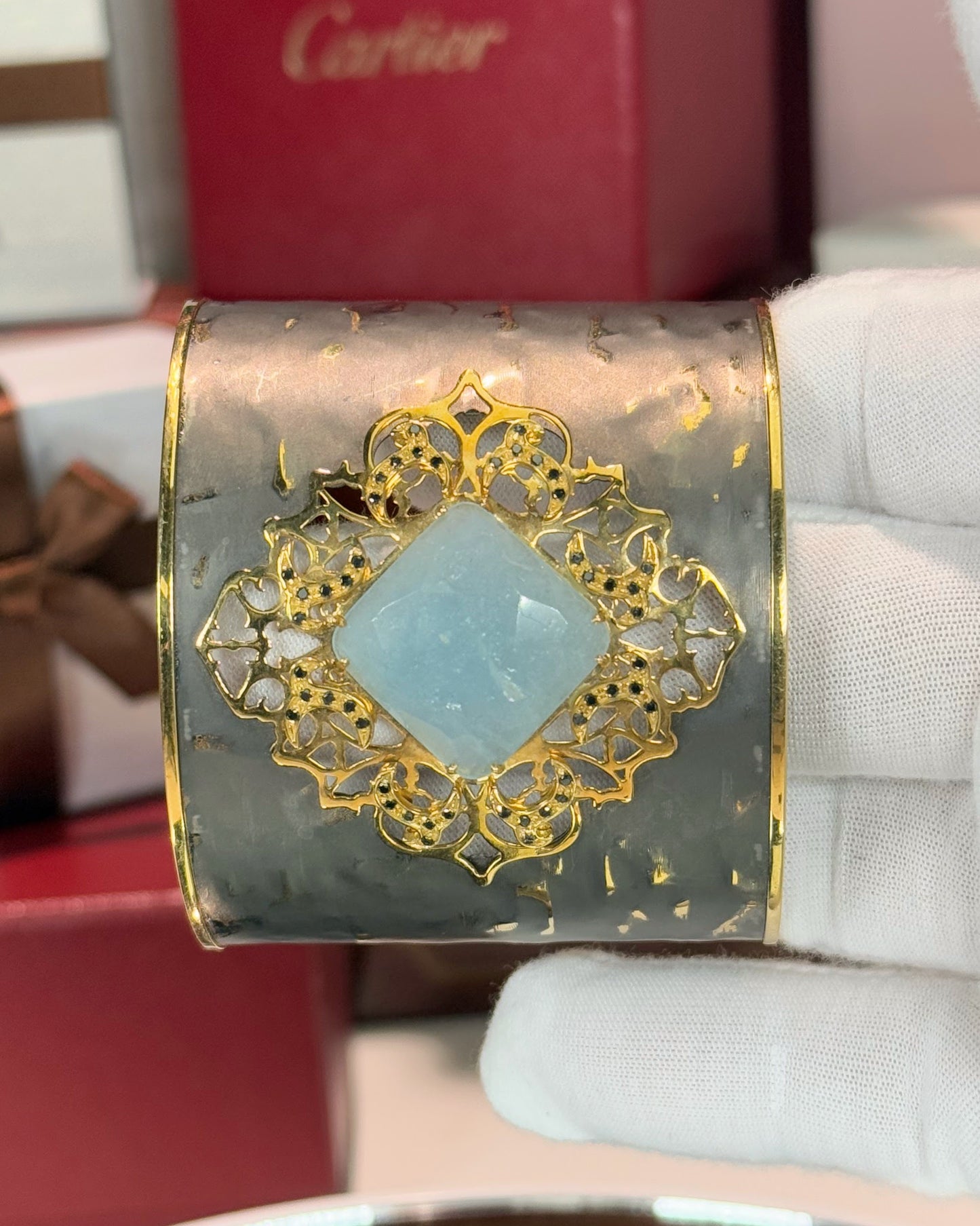 18k Yellow Gold Filigree Blackened Wristband